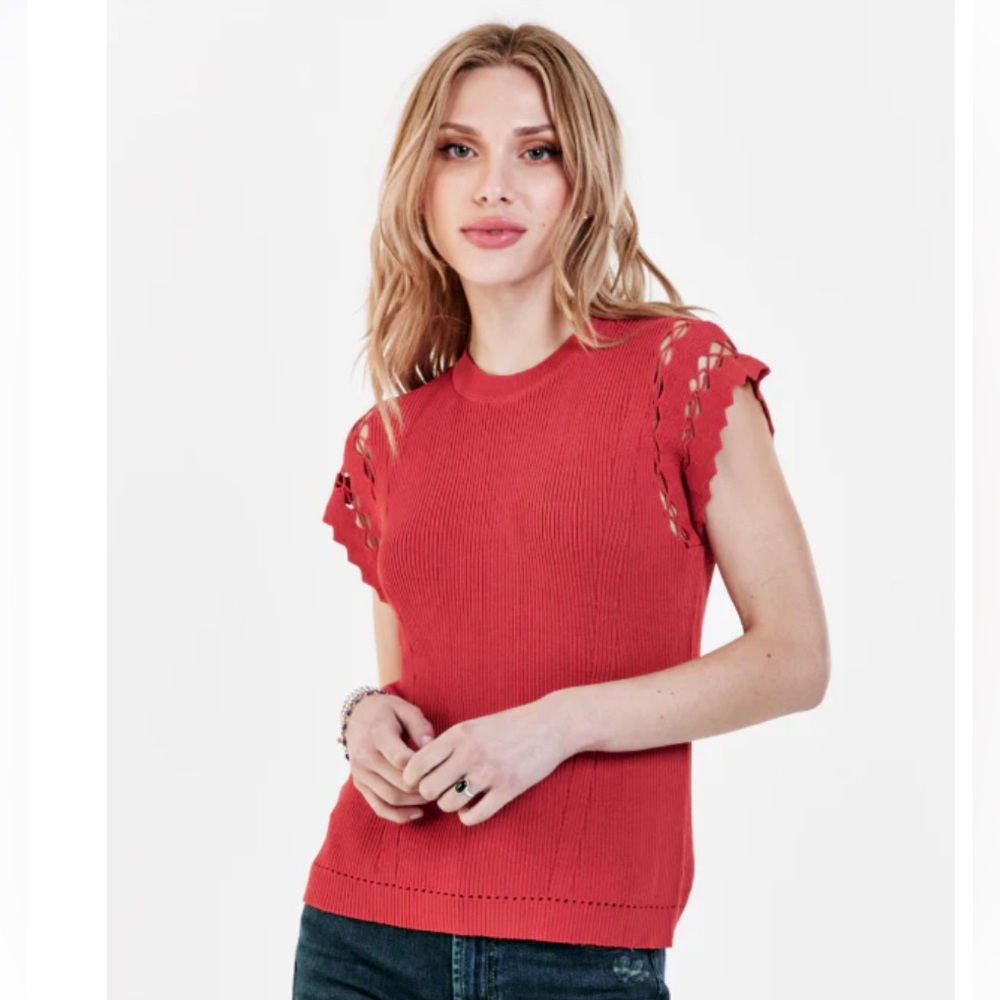 New Dear John Joie Embroidered top, size XS, ribbed sweater-like top